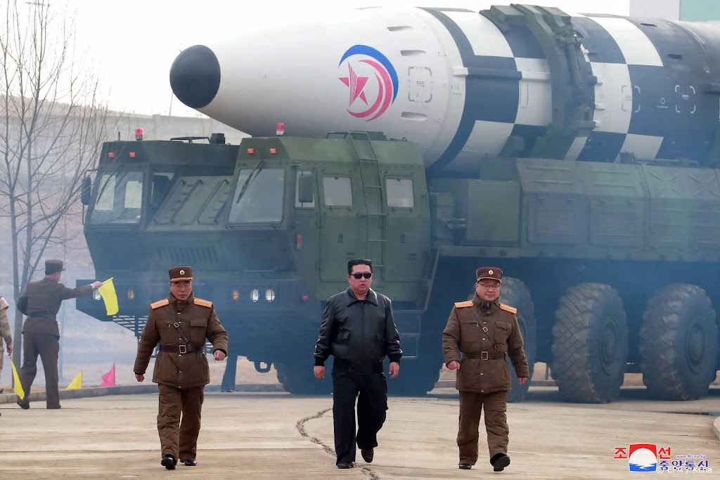 Kim Jong-un: Noord-Korea gaat kernprogramma versnellen