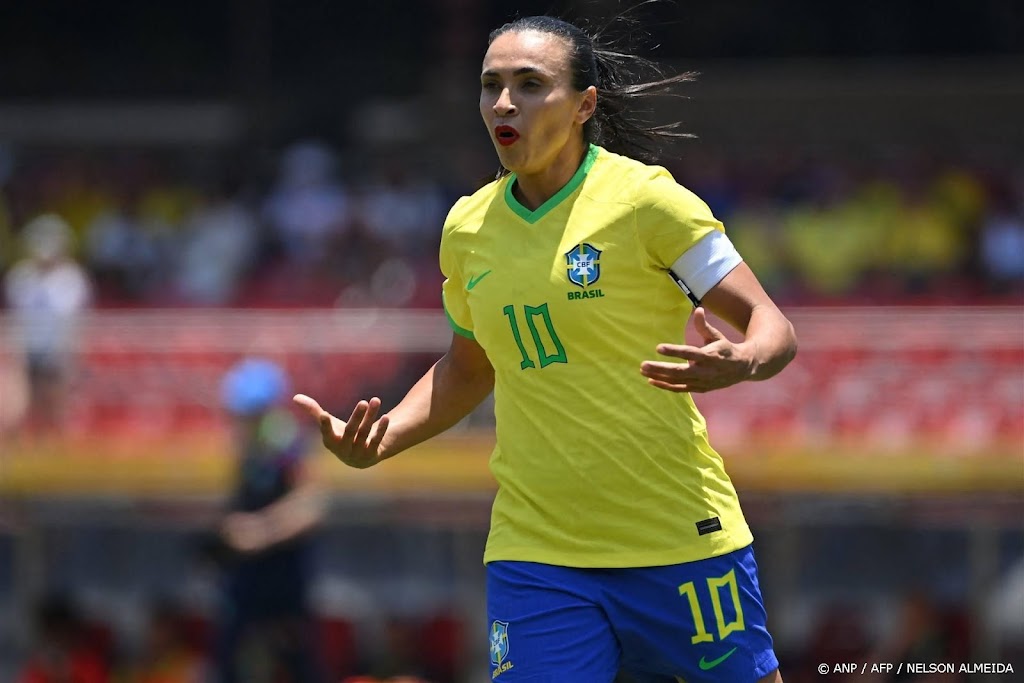 Voetbalvedette Marta staat voor afscheid bij Braziliaanse ploeg 