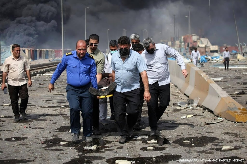 Doden en gewonden bij explosie in grote Iraanse haven