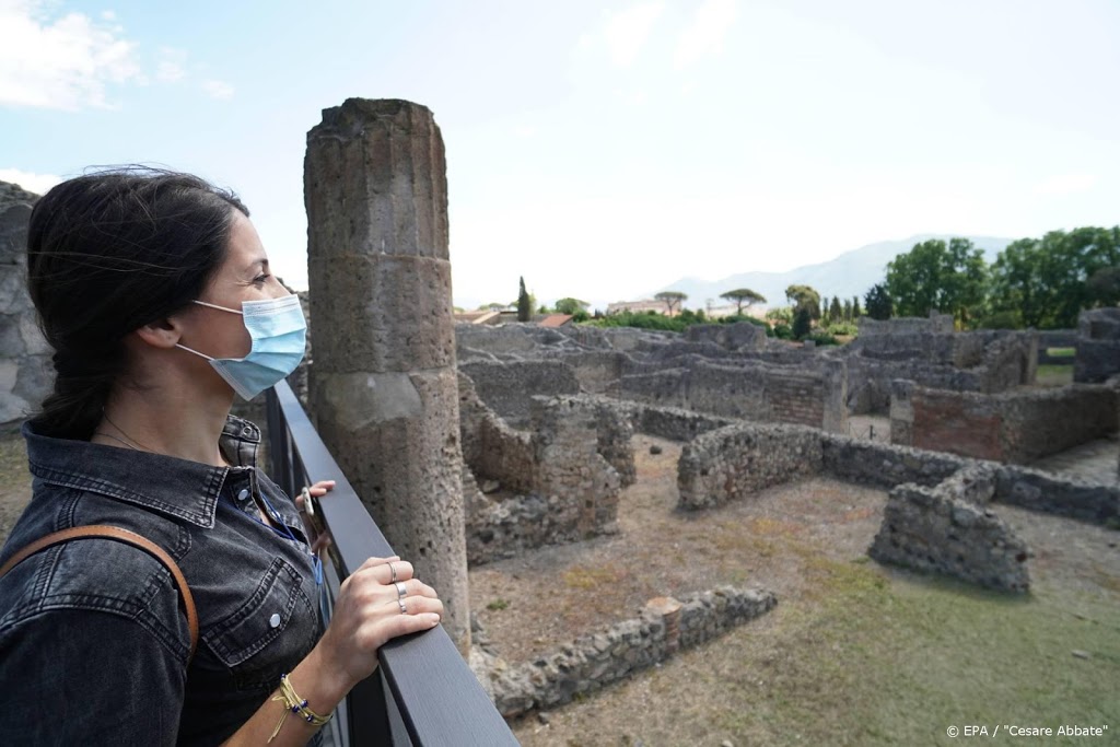 Vrijwel verlaten ruïnes Pompeii in Italië weer open voor publiek
