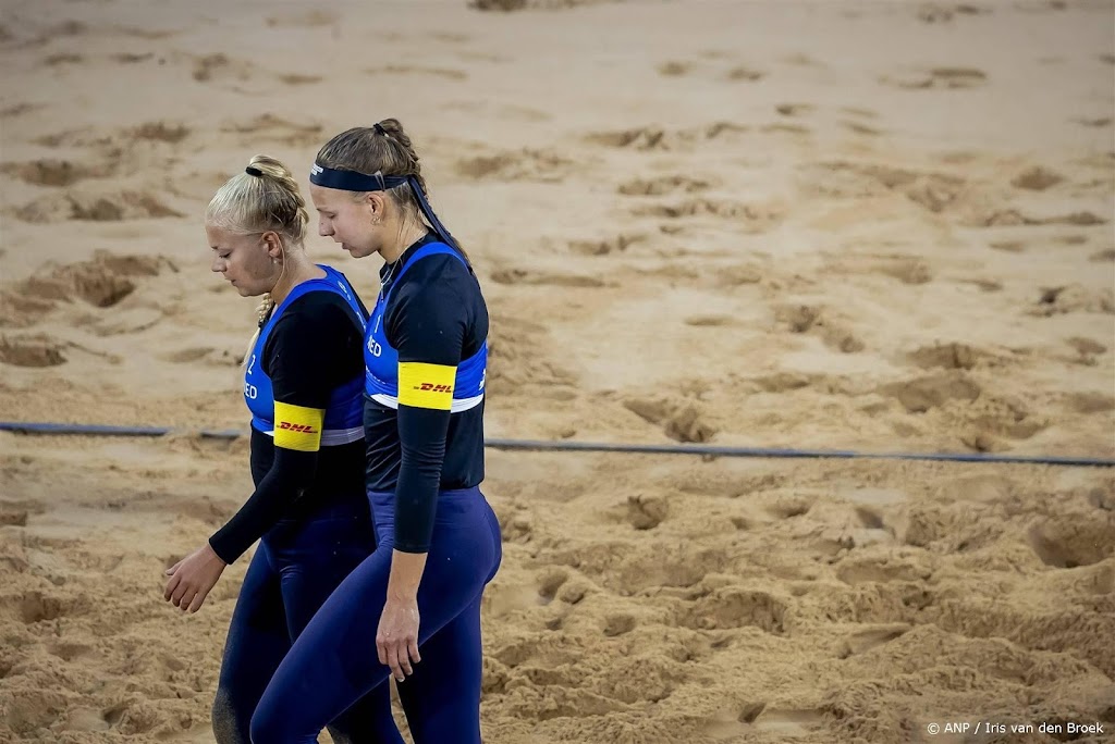 Beachvolleybalsters Stam en Schoon missen finale in Espinho