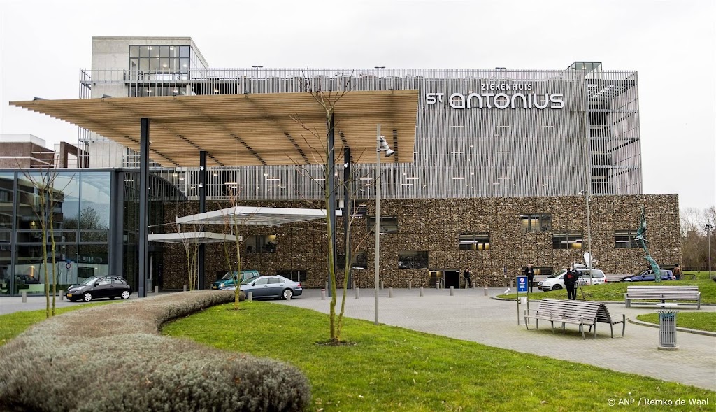 Verdiepingen parkeergarage ziekenhuis Nieuwegein ingestort