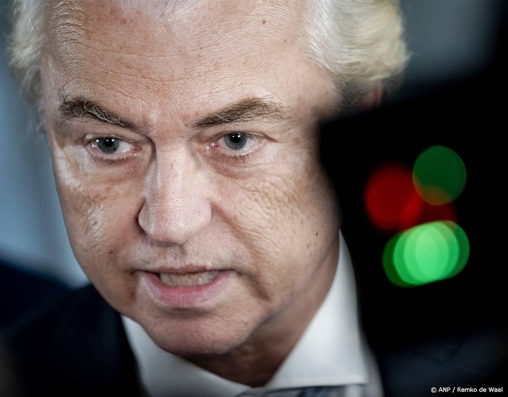 Wilders kondigt aanvullende asielmaatregelen aan 