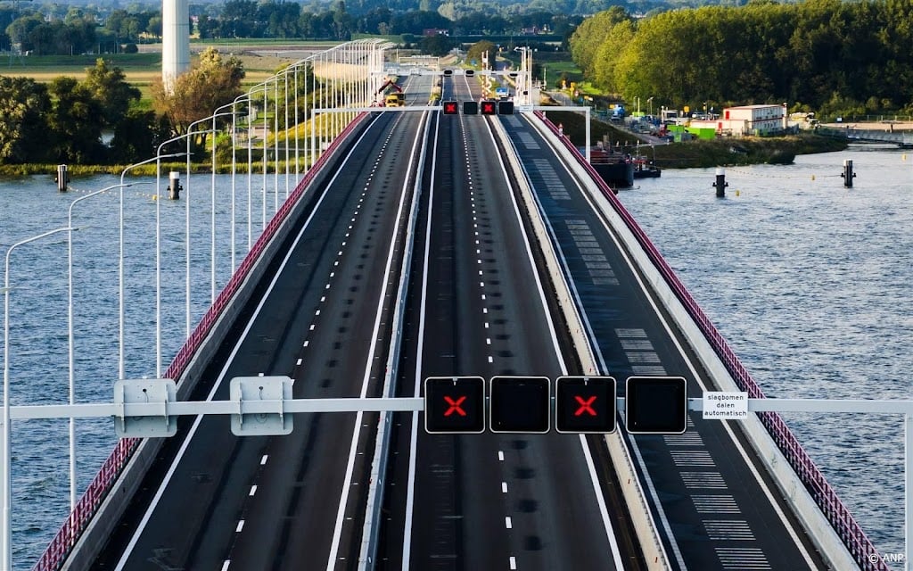 Rijkswaterstaat heeft oplossing voor haperende Haringvlietbrug