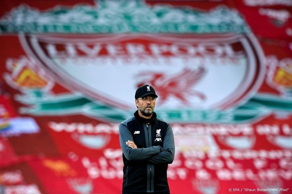 Liverpooltrainer Klopp in tranen na winnen Engelse titel