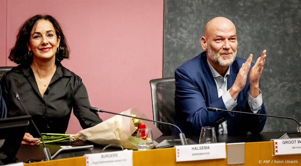 Amsterdamse asielwethouder wil toch telefoon opnemen als PVV belt