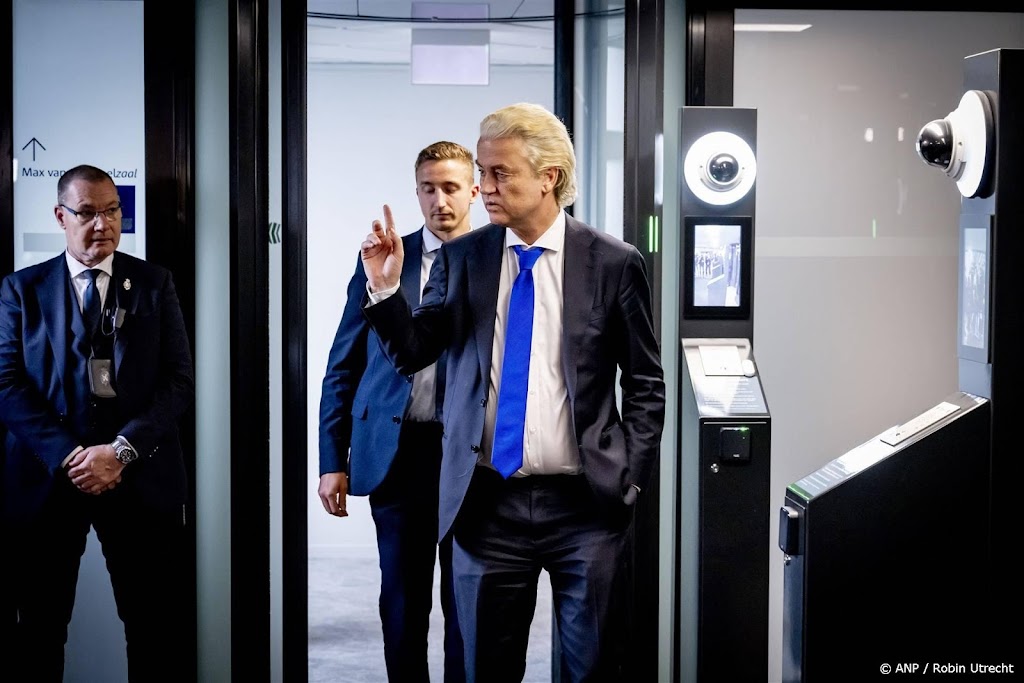 Wilders schampert over weren Bosma: anders speech ik wel