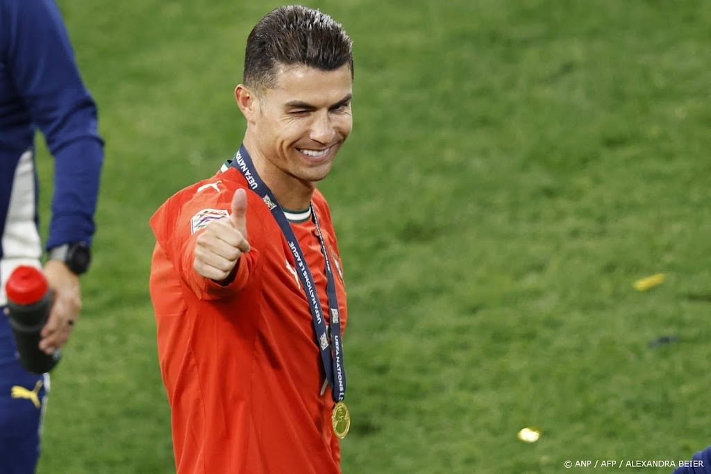 Ronaldo (40) verlengt contract bij Al-Nassr met twee jaar