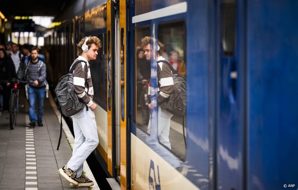 NS ziet rustigere treinen dan normaal op vrijdag