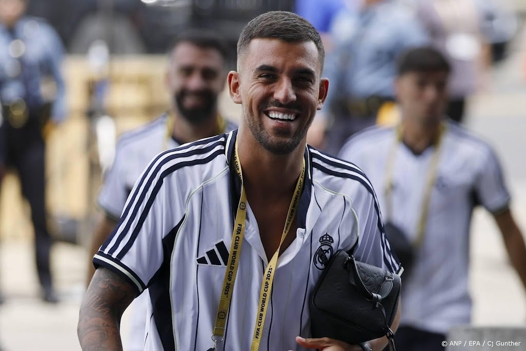 Middenvelder Ceballos vertrekt na zeven seizoenen bij Real Madrid