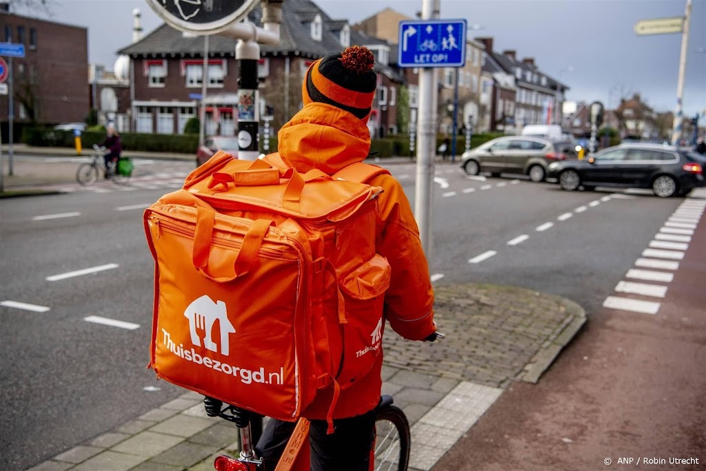 Aandacht voor ASMI en Thuisbezorgd-moeder op Damrak