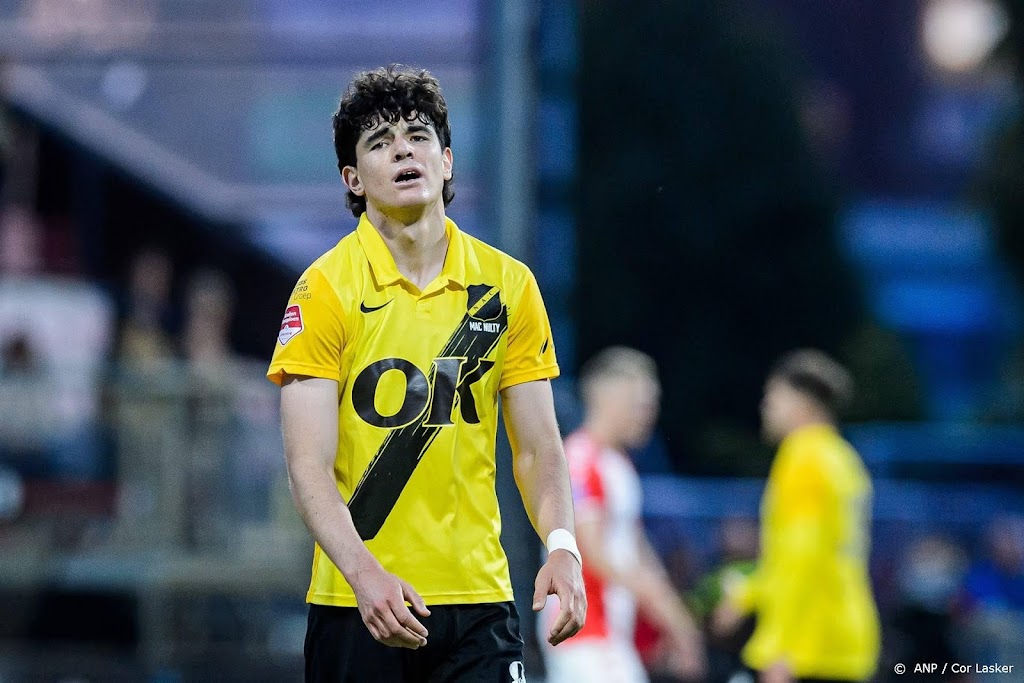 PEC Zwolle haalt Iers-Spaanse verdediger García Mac Nulty