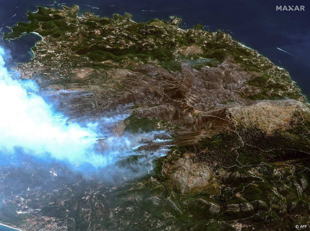 Satellieten meten recorduitstoot door bosbranden in Griekenland