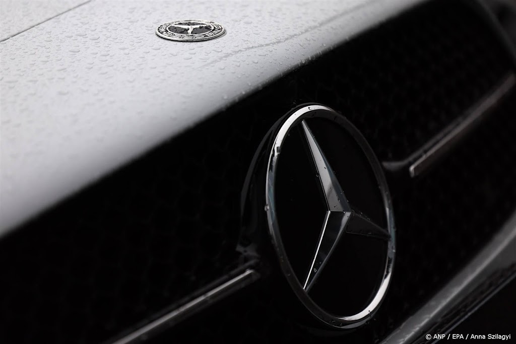 Mercedes verkoopt minder auto's door zwakkere vraag China
