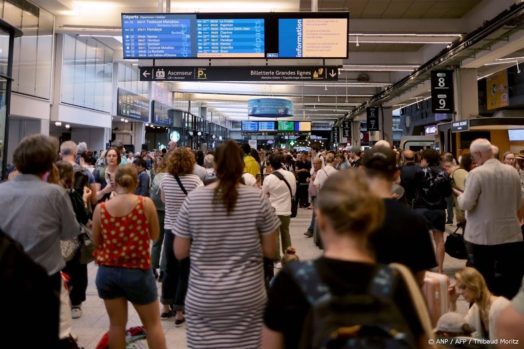 Franse spoorwegmaatschappij roept reizigers op tot uitstel reis