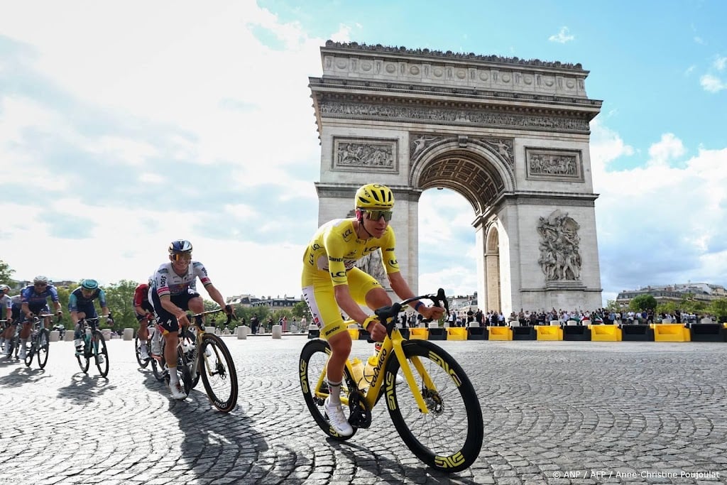 Pogačar gedeeld recordhouder na vijfde eindzege Tour de France