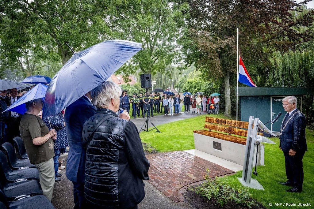 Nabestaanden vrachtwagendrama staan stil bij 'gitzwarte dag'