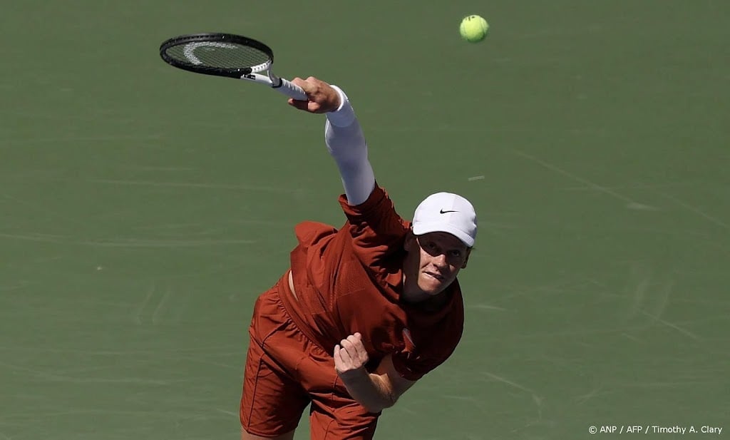 Fitte Sinner verliest slechts vier games in eerste ronde US Open