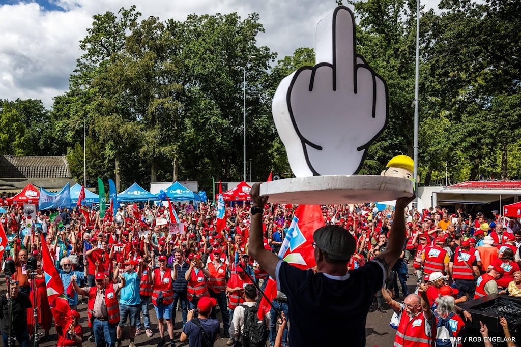 FNV kondigt nieuwe actie aan om kabinetsplannen sociale zekerheid