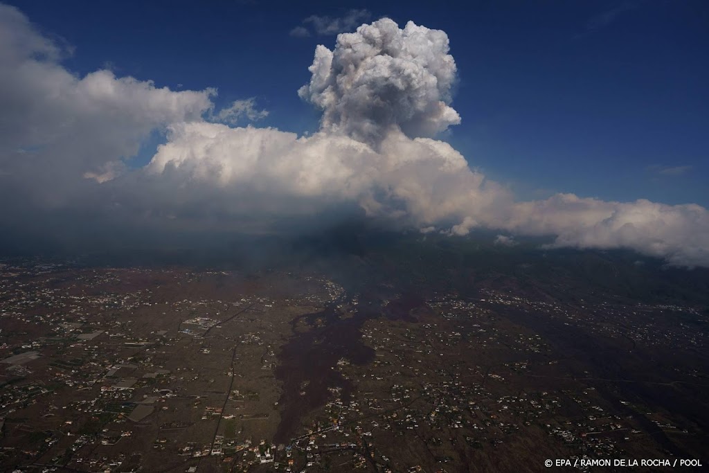 Vliegveld op La Palma weer open na opruimactie