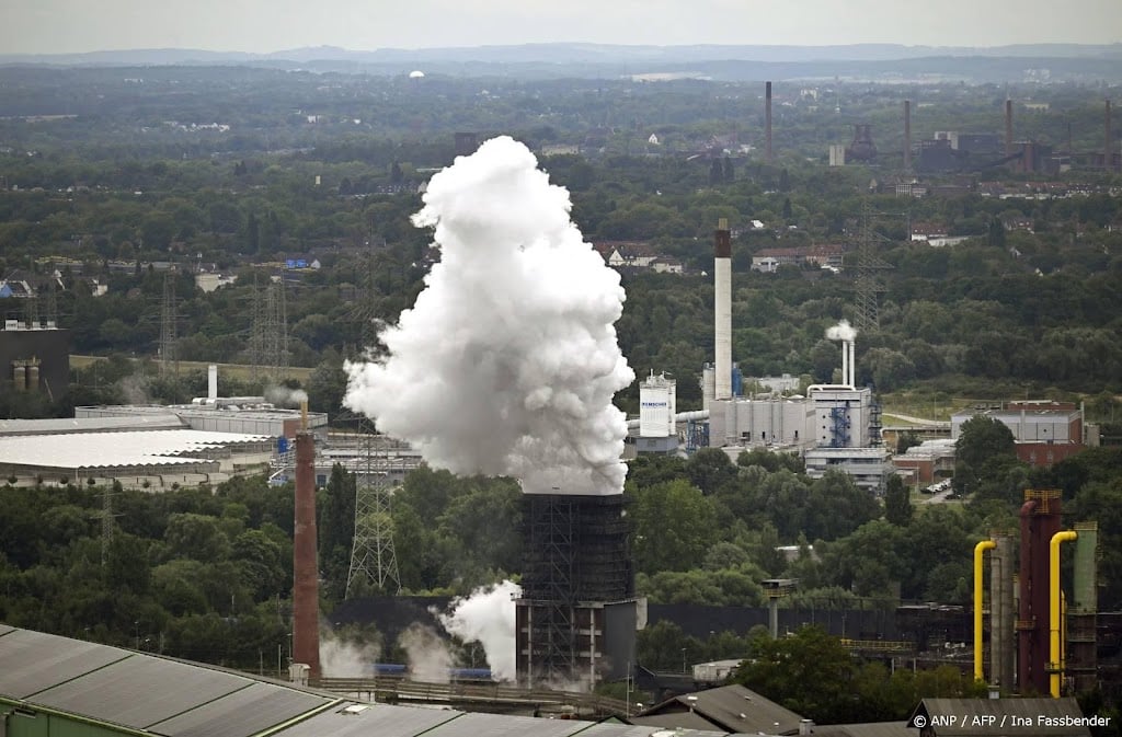 AEX sluit met kleine winst, staalconcern ArcelorMittal koploper 