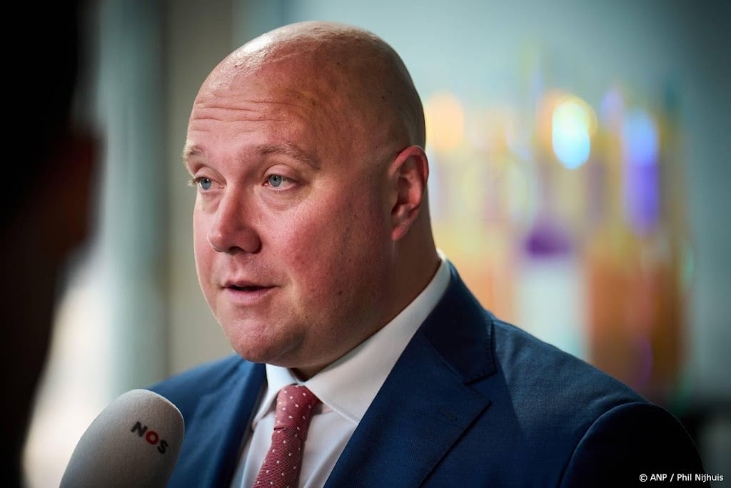 'Onderwegpas' voor hele ov lukt niet, kabinet kijkt nu naar NS