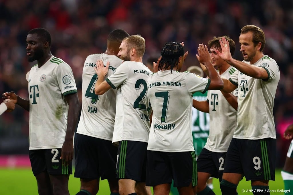 Bayern München wint ook overtuigend van Werder Bremen