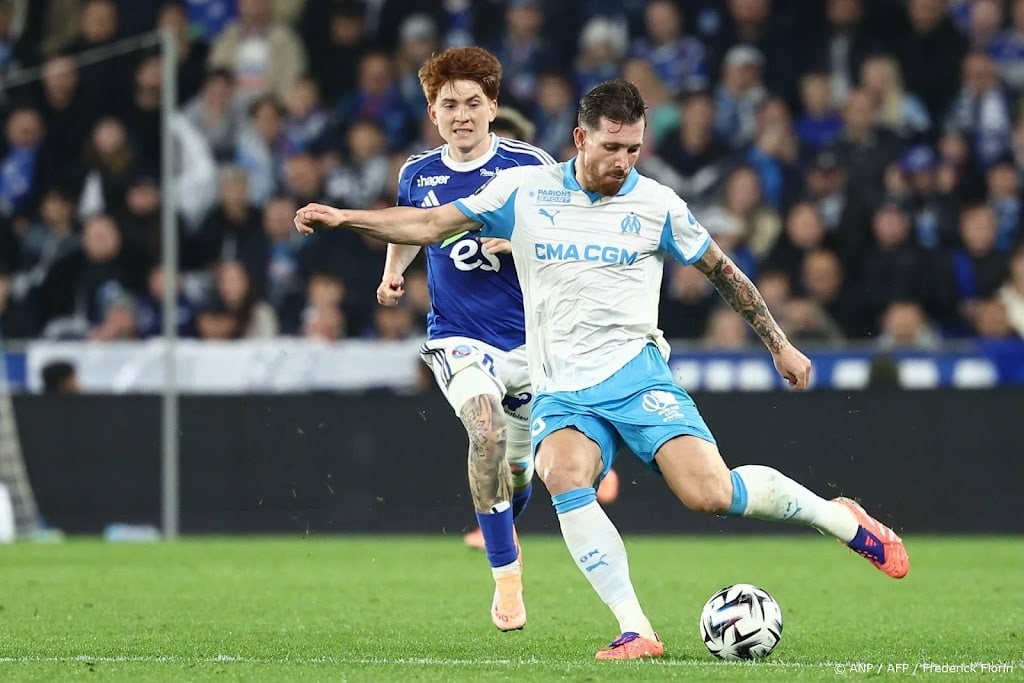Ajax-tegenstander Olympique Marseille wint van Strasbourg  