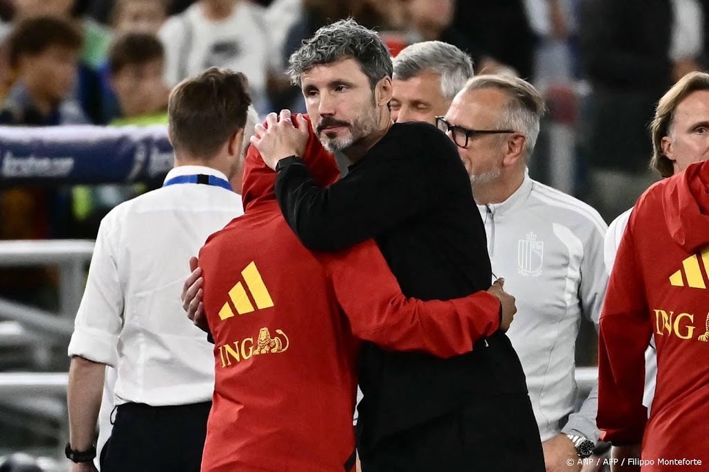 Van Bommel 'bijna 100 procent tevreden' na debuut bij België