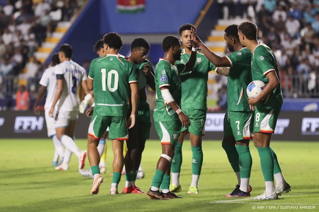 Suriname verslaat Honduras bij debuut bondscoach Fraser