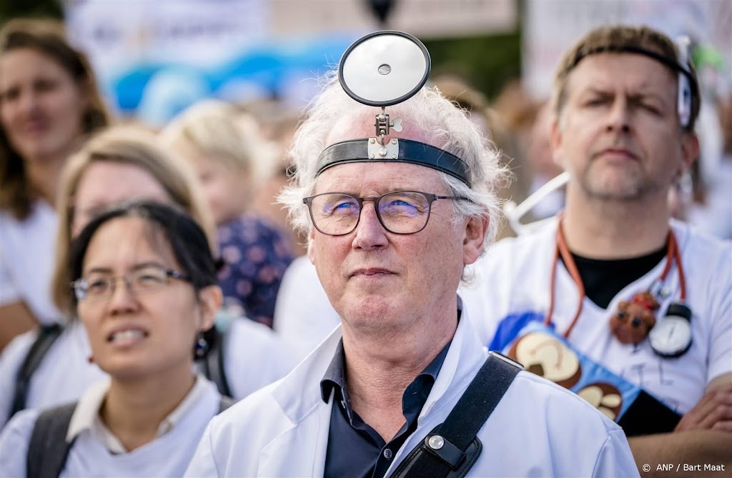 Huisdokters binden strijd aan om hogere tarieven