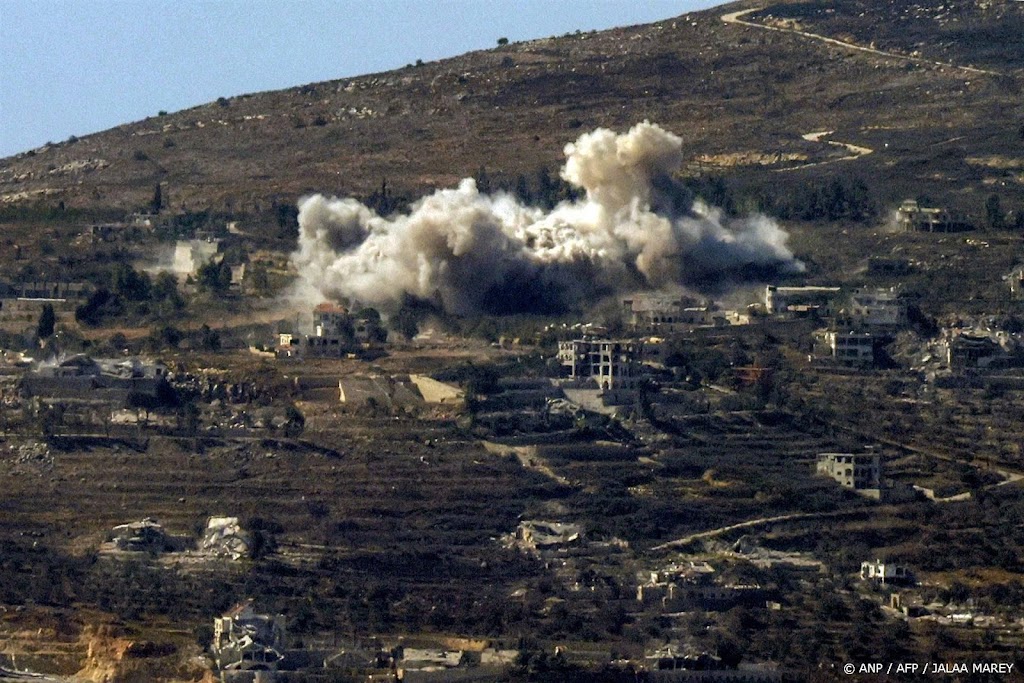 Libanese media: Israël blaast huizen op in grensstadje