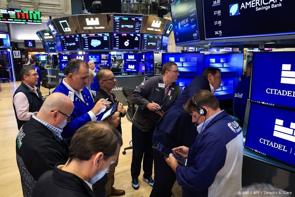 Wall Street hoger in afwachting cijfers techsector en Fed-besluit
