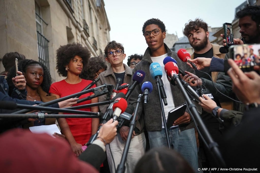 Scholieren kondigen nieuwe protesten aan na gesprek met Lecornu