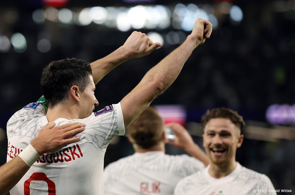Polen verslaat stuntploeg Saudi-Arabië: 2-0