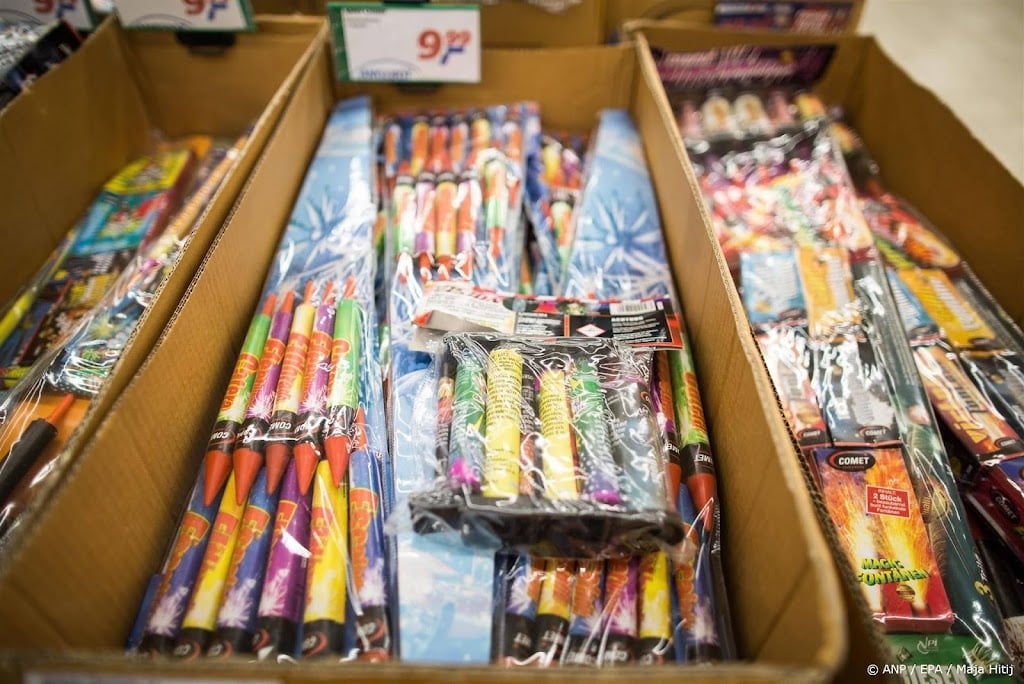 Duitsland importeert meer vuurwerk na verkoopverbod om corona