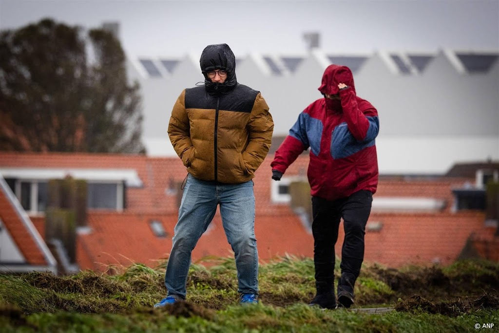 Weeronline: grote kans op storm Conall woensdag