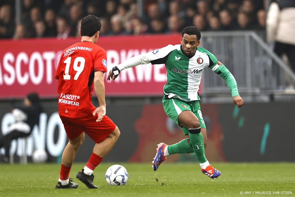 Timber in basis Feyenoord tegen Manchester City