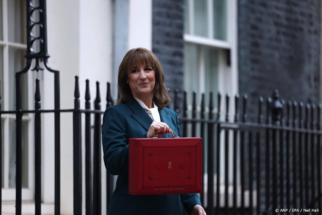 Belastingverhogingen helpen Britse regering aan begrotingsbuffer