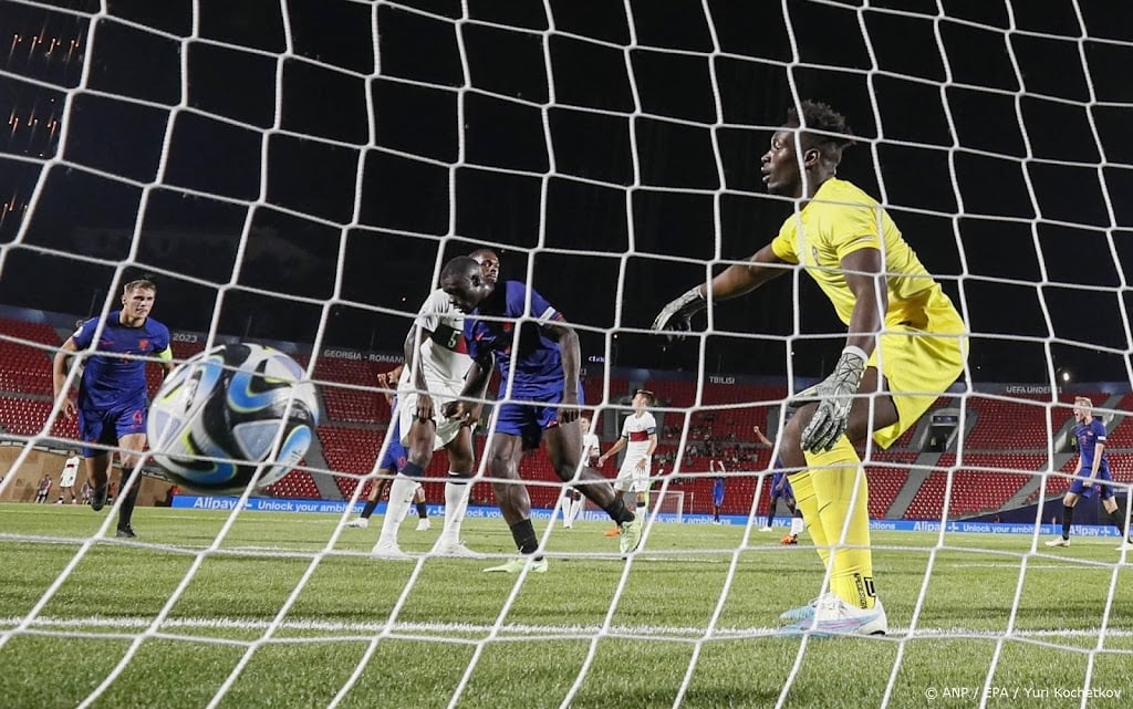 Roda bevestigt racisme richting keeper Biai en biedt excuses aan