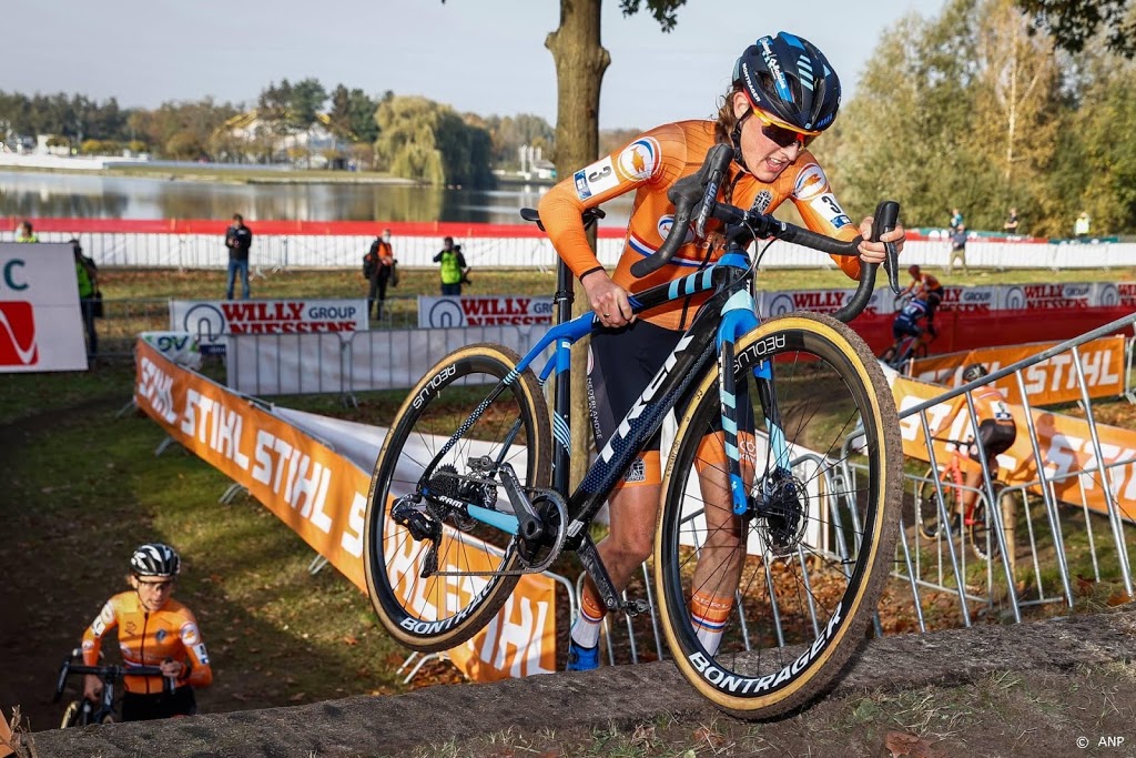 Brand wint ook Superprestigecross van Zolder
