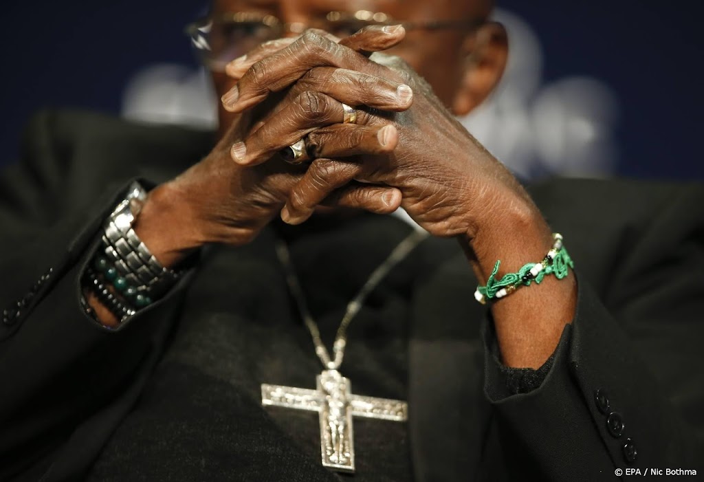 Wereld reageert bedroefd op overlijden bisschop Tutu
