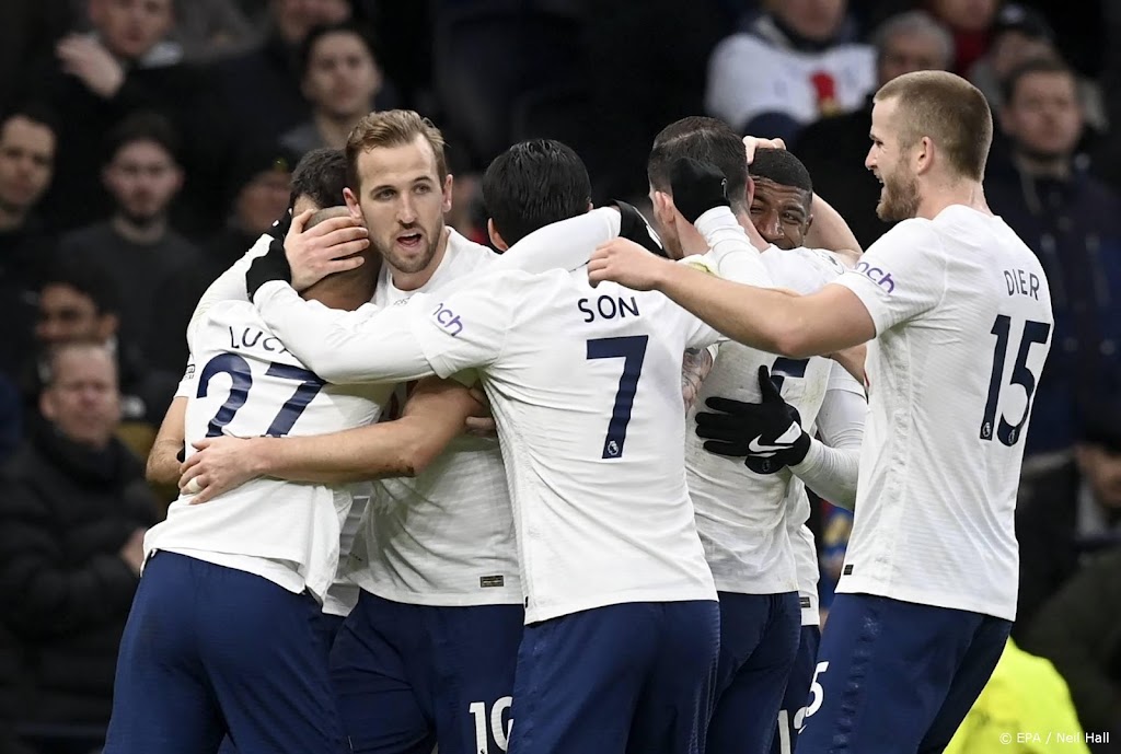 Riante zeges Arsenal en Spurs op 'Boxing Day'