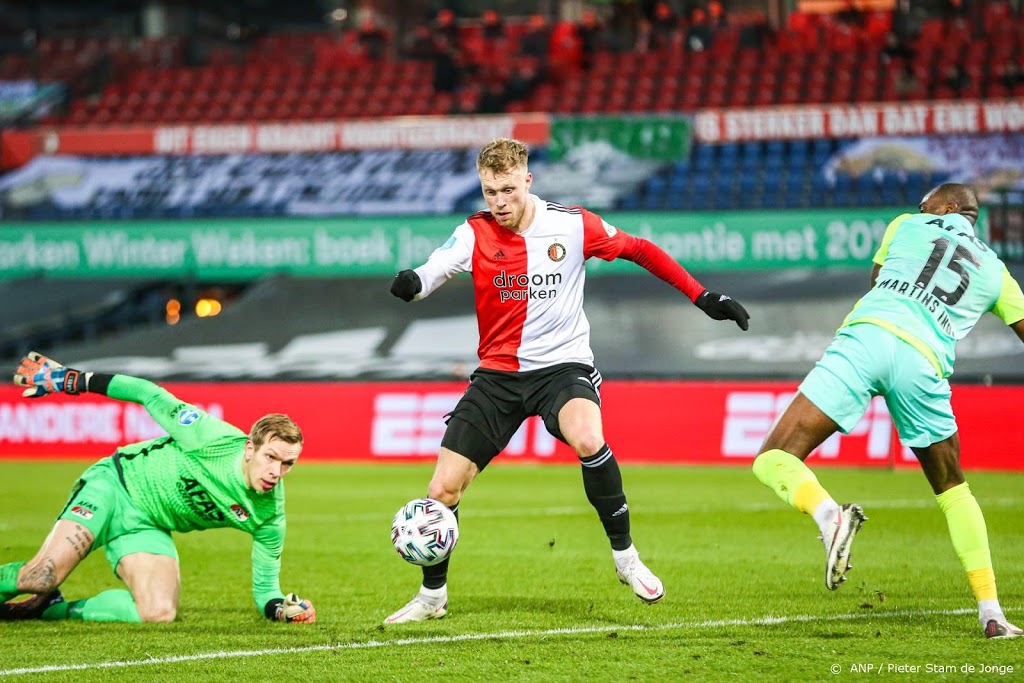 Jørgensen begint ook tegen Heerenveen in de basis bij Feyenoord