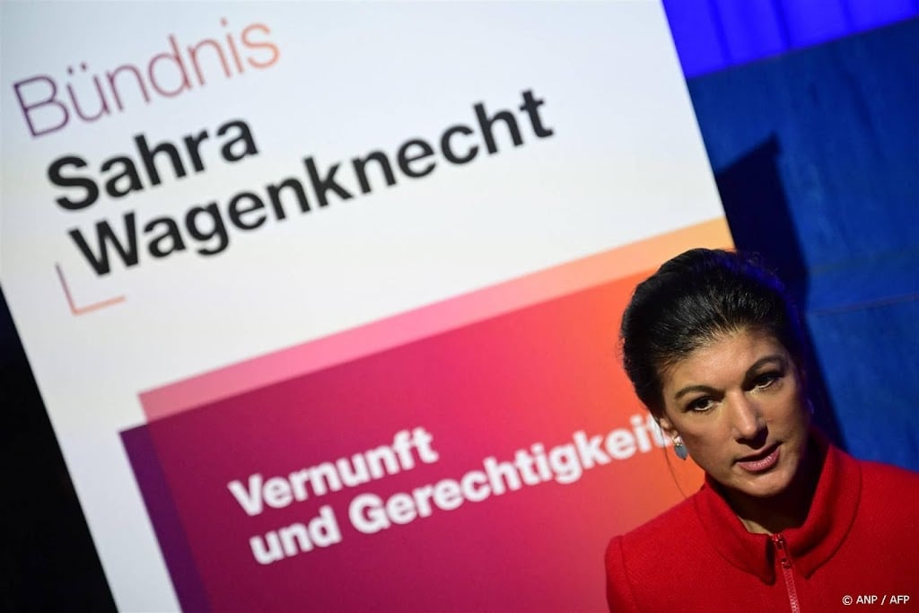 Wagenknecht op eerste congres BSW: nieuw politiek begin nodig