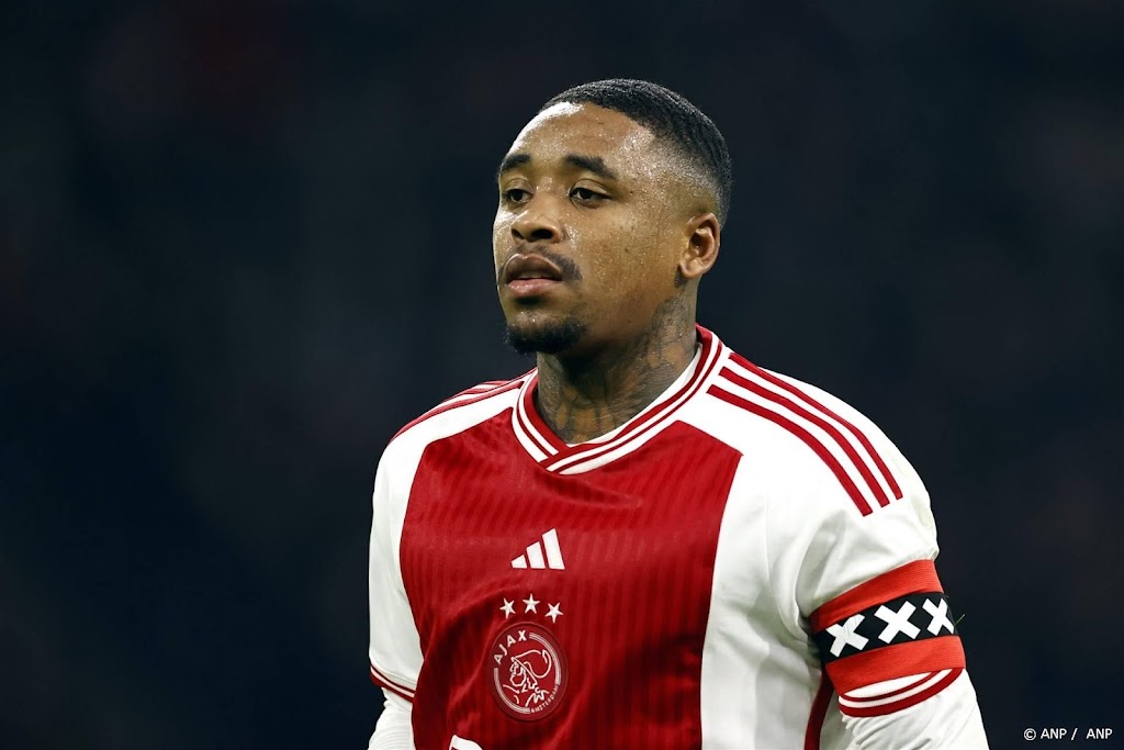 Ajax zonder Bergwijn, Henderson, Akpom en Sutalo tegen Heracles