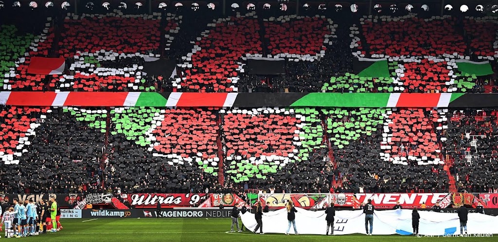 Geen supporters FC Twente welkom bij uitwedstrijd in Deventer