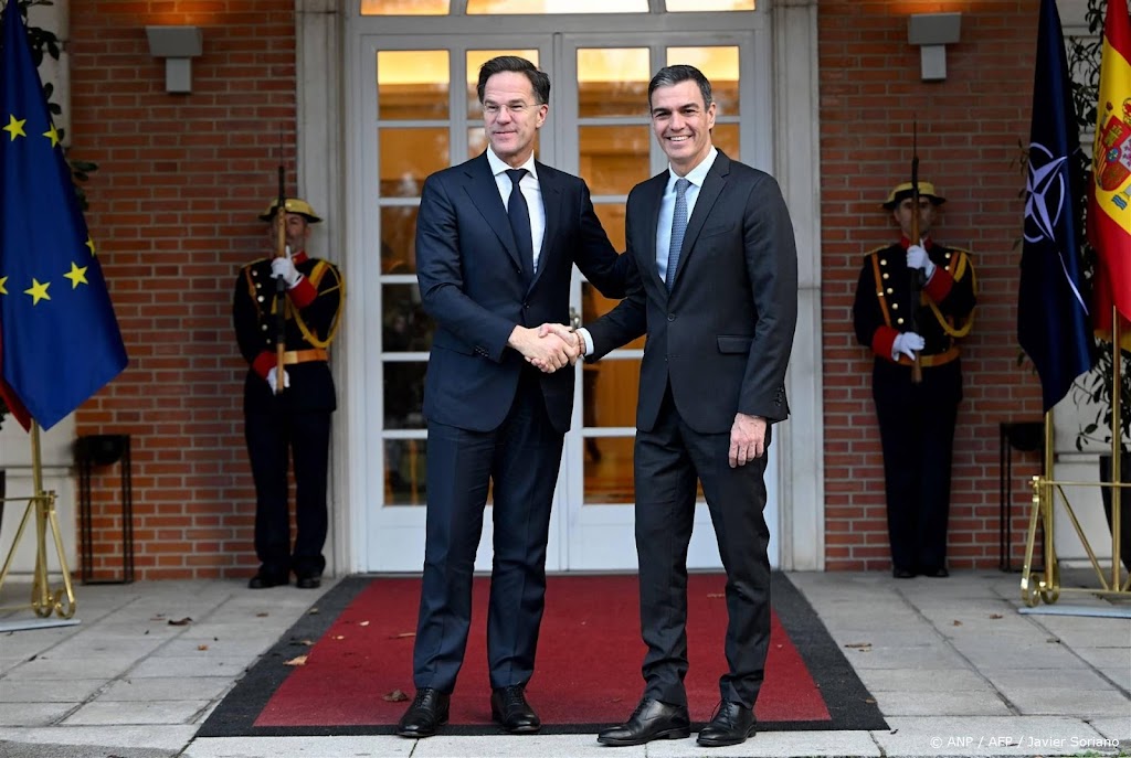 Rutte hamert bij achterblijvend Spanje op hoger defensiebudget