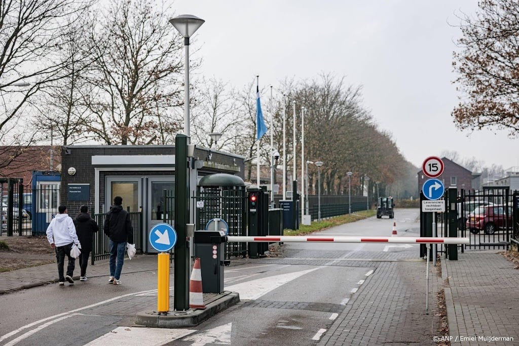 Aantal asielzoekers in Ter Apel stijgt naar bijna 2100