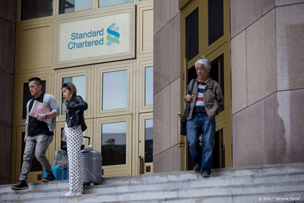 Winst Standard Chartered gaat omlaag door coronavirus